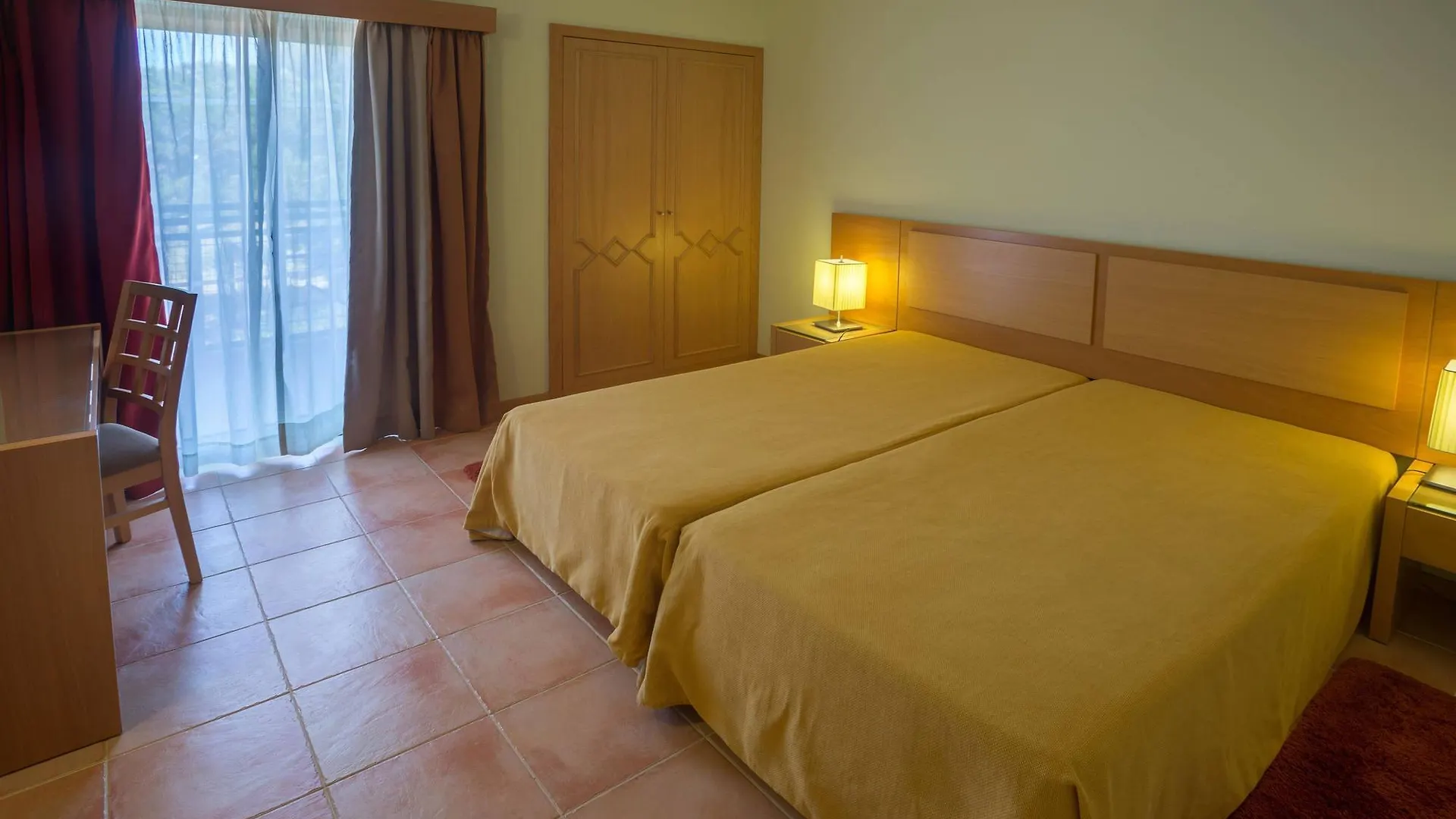 Ap Victoria Sports & Beach Olhos de Agua  Hotel